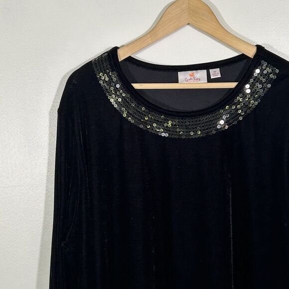 Quacker Factory Velvet Top Size 3x Sequin Neckline Black Shirt Holidays Classic - Picture 3 of 6